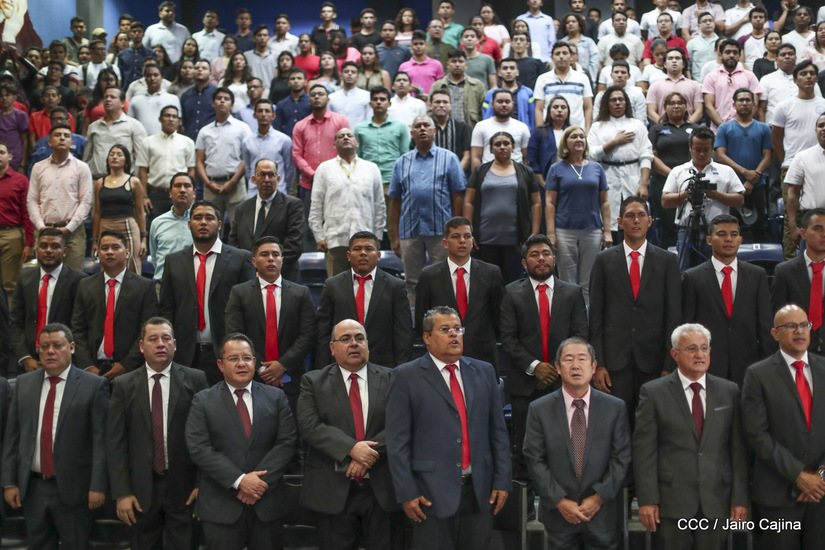 leccion-inaugural-uni